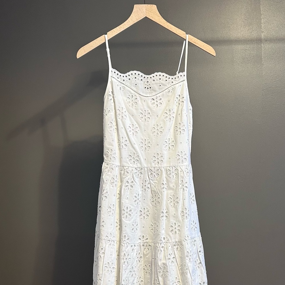 Aritzia:  Little Moon ‘Allegra’ Poplin Dress